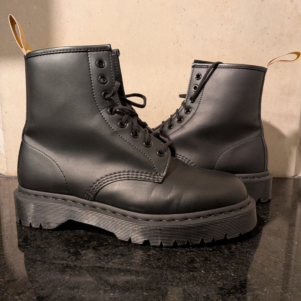 Dr. Martens Vegan Bex Mono 1460 Men's 9 / Ladies 10